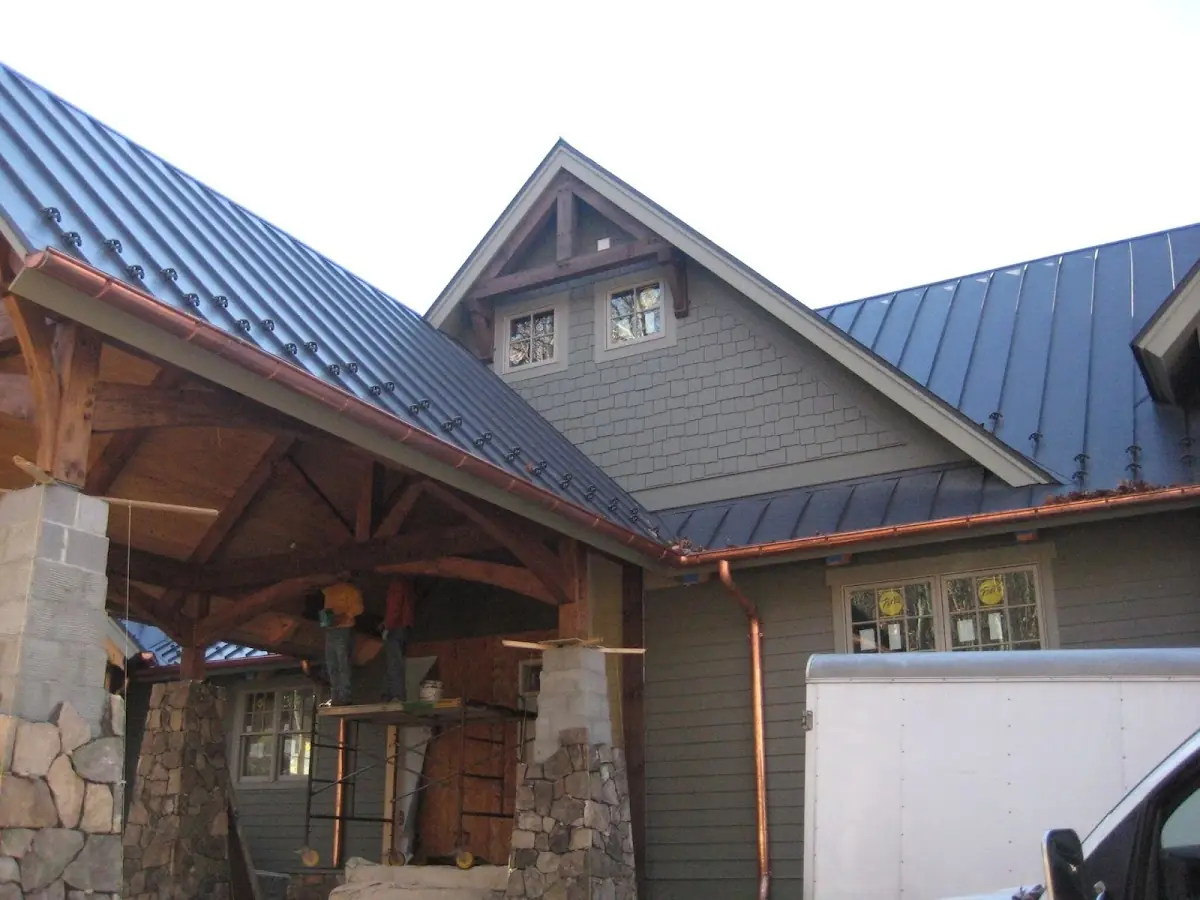 Craftsman Roofing team delivering quality roofing work in Big Bear City